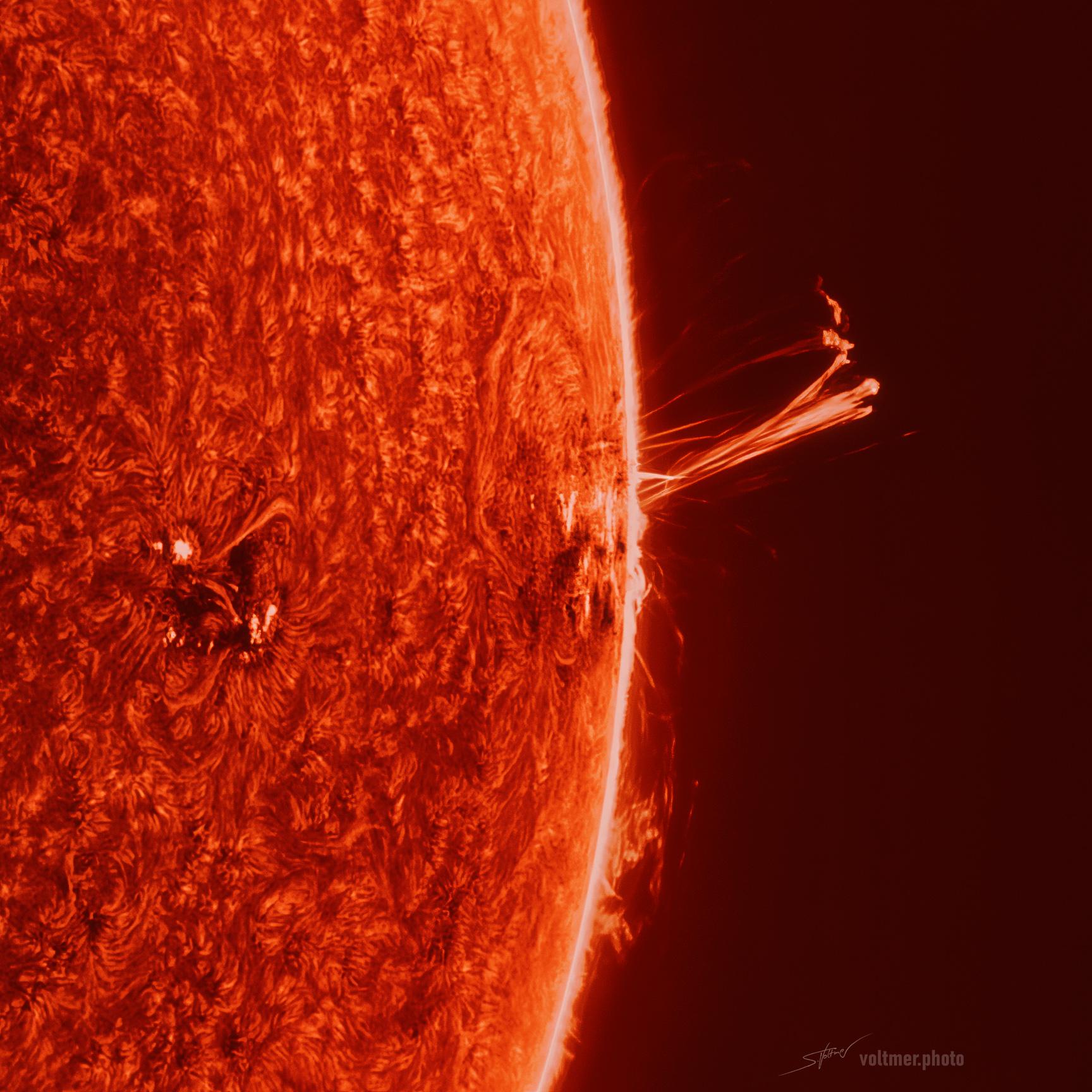 AR 3664 at the Suns Edge