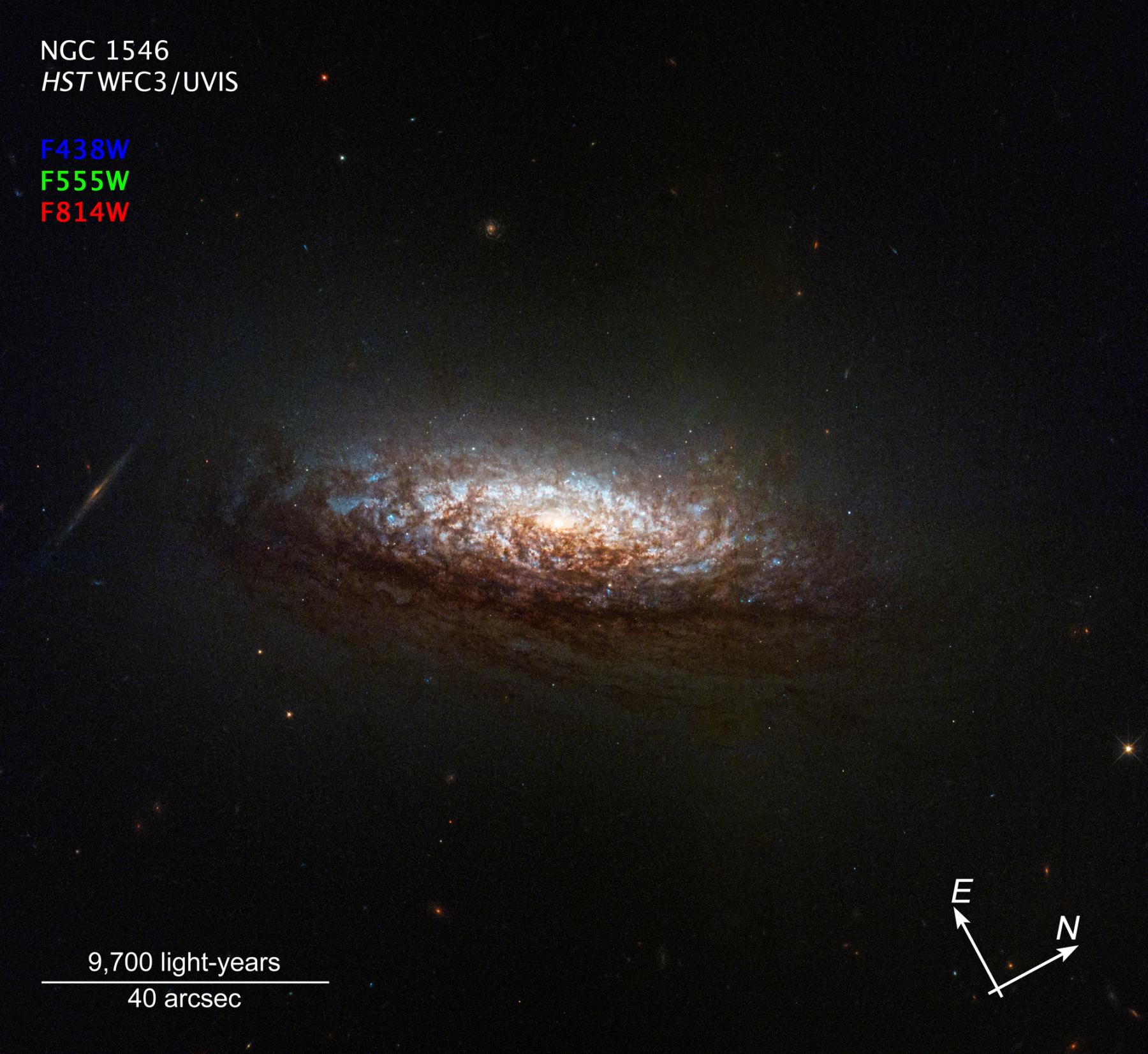 Hubble’s NGC 1546