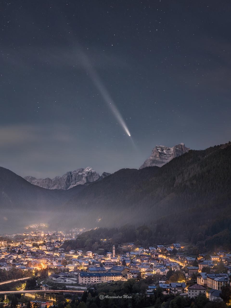 Comet Tsuchinshan Atlas over the Dolomites