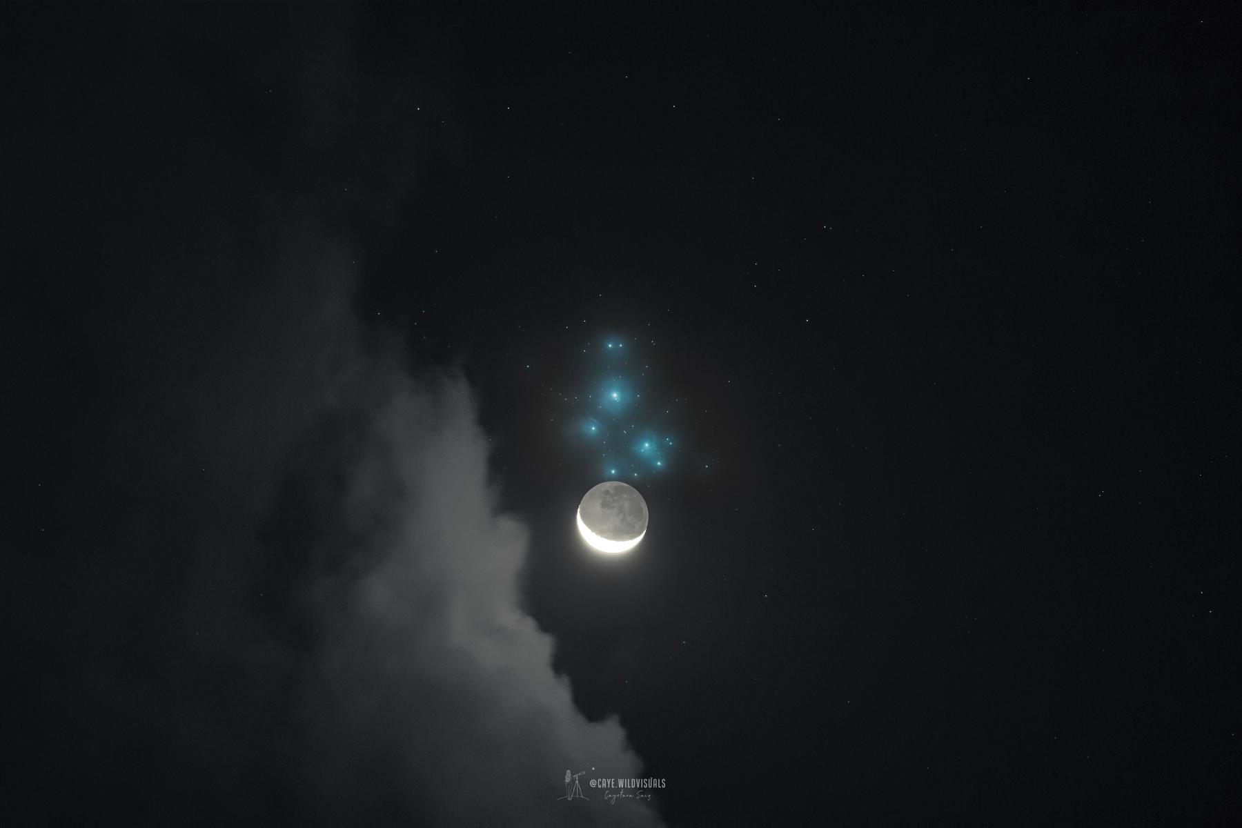 Moon Visits Sister Stars