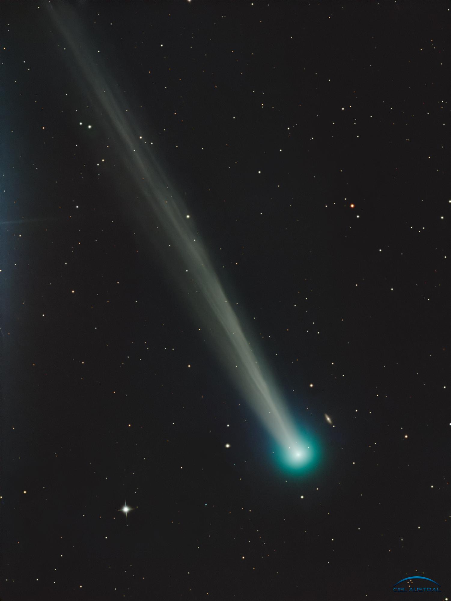 Comet C/2025 R2 SWAN