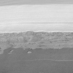 Water Ice Imaged in Martian Polar Cap