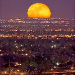 Full Moonrise