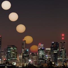 Spotty Sunrise over Brisbane
