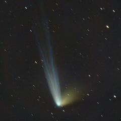 Comet Tails and Star Trails