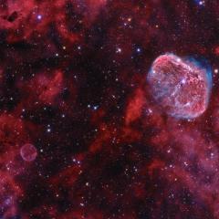 Cygnus: Bubble and Crescent