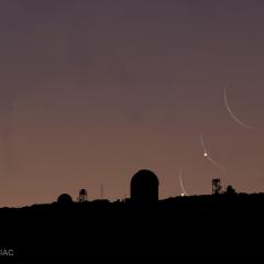 Full Venus and Crescent Moon Rise