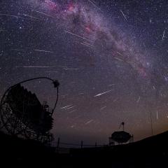 Gamma rays and Comet Dust