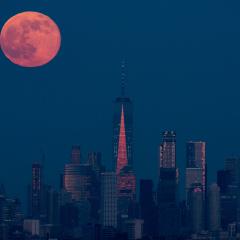 Manhattan Moonrise