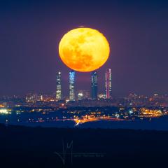 Four Towers and the Equinox Moon