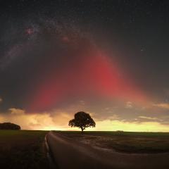The SAR Arc and the Milky Way