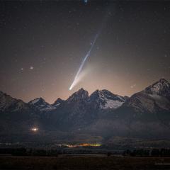 Comet Lemmon over the High Tatras