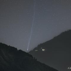 Comet R3 PanSTARRS over a Himalayan Valley